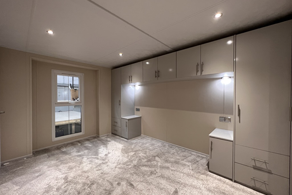 3 bedroom 48ftx14ft open img 8