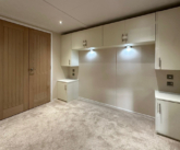 2 bedroom 42ftx13ft img 4